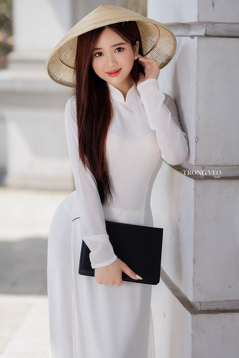 新婚嬌妻陪局長出差