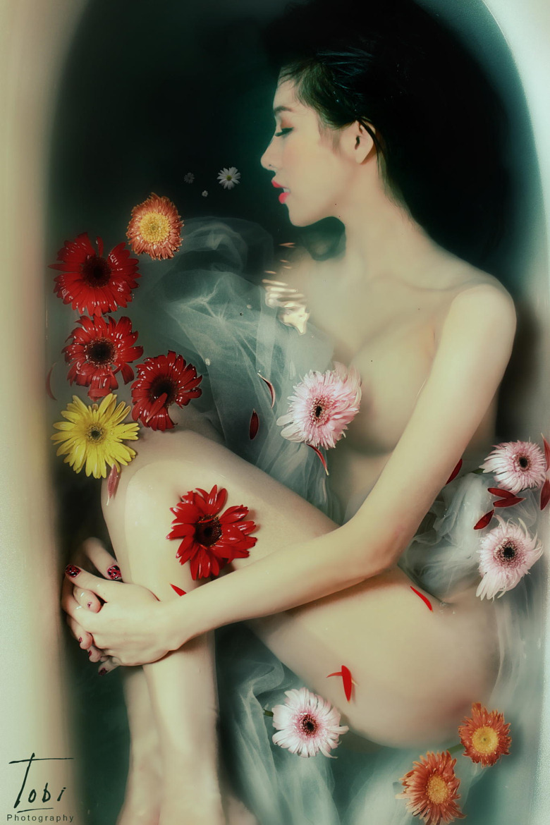 愛夜蒲