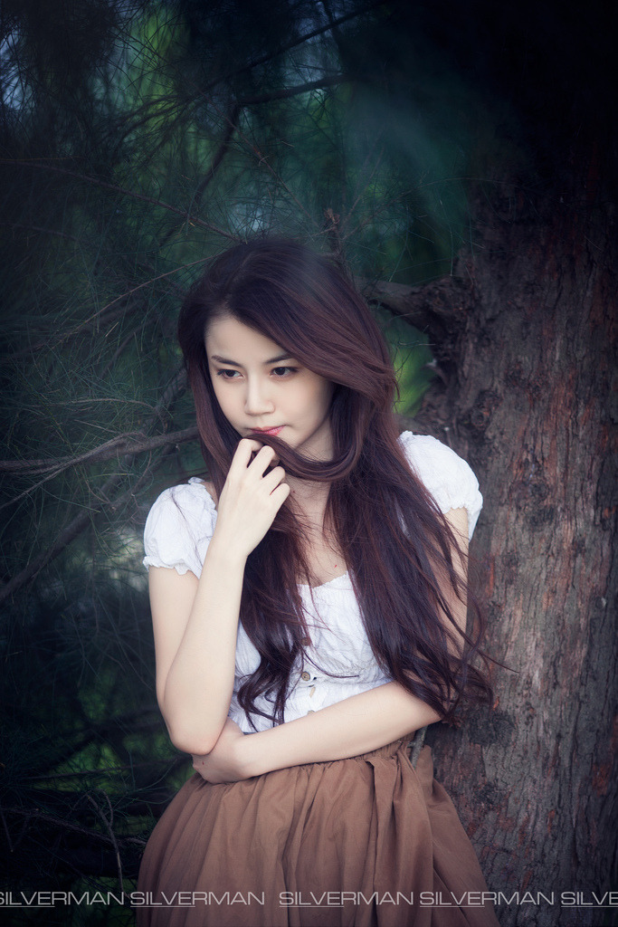 張?bào)阌辍稁p》