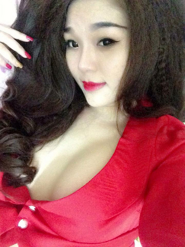 泡芙小姐