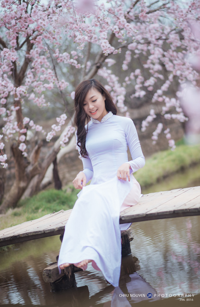 十九歲姑娘高清電視劇免費(fèi)看