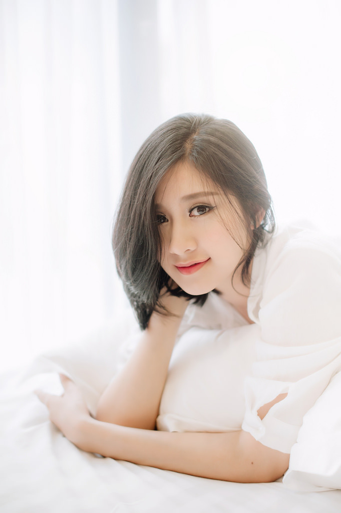 最美情侶免費(fèi)視頻大全
